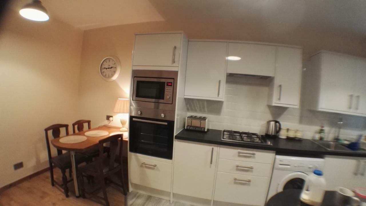Large Garden Flat Near Marine Lake Weston-super-Mare Zewnętrze zdjęcie