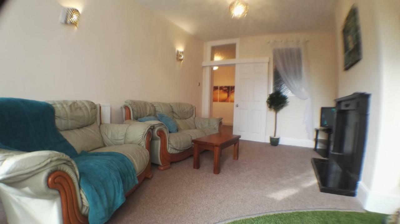 Large Garden Flat Near Marine Lake Weston-super-Mare Zewnętrze zdjęcie